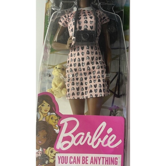 Barbie You Can Be Anything Pet Photographer Doll African American w/ Accessories - Picture 4 of 9